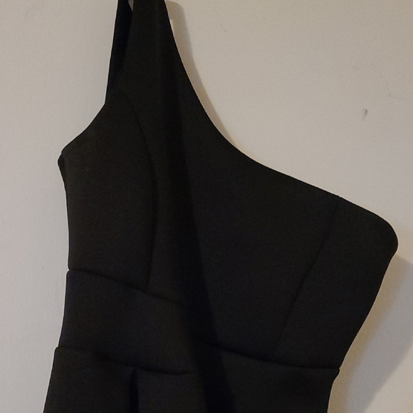 Perfect Wedding Guest Dress -lil Black Dress, One-Shoulder  Both Comfy & Pretty - Picture 1 of 4